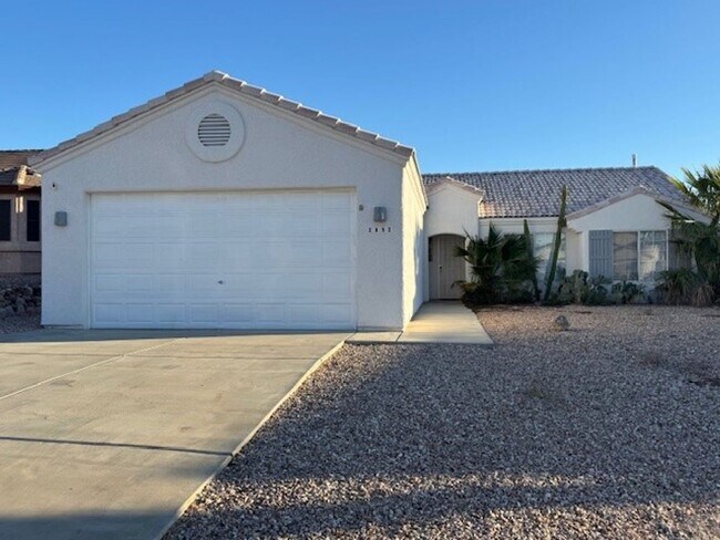 Photo - Pool Home with 3Bedrooms +Bonus Room Bullh...
