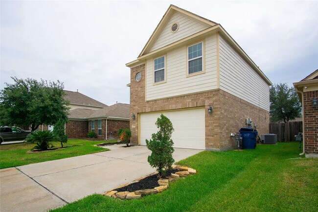 Photo - 2535 Elm Crossing Trail