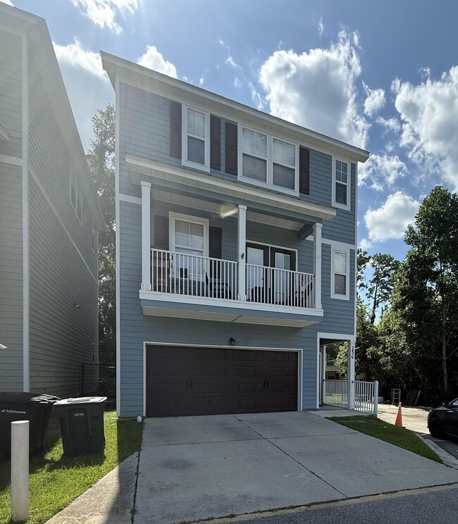 Building Photo - 256 Soho Ct Unit A & C