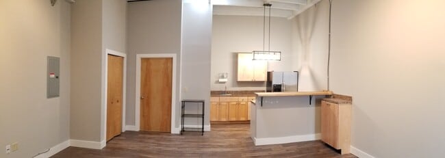 2537 Professor Ave Unit 1