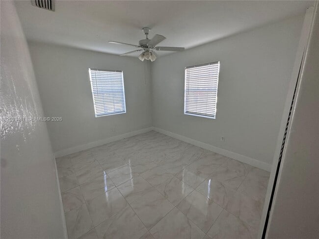 Photo - 1220 NW 53rd St Unit 1222