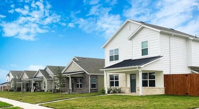 Building Photo - 4059 Dayton Dr Rental