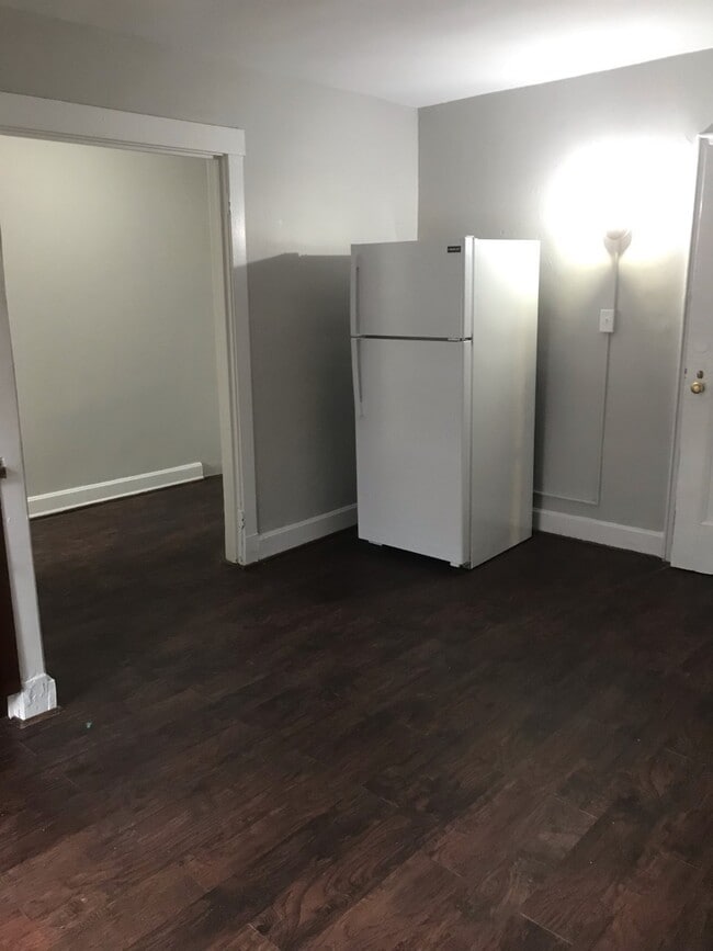 Photo - 49 Johnson Park