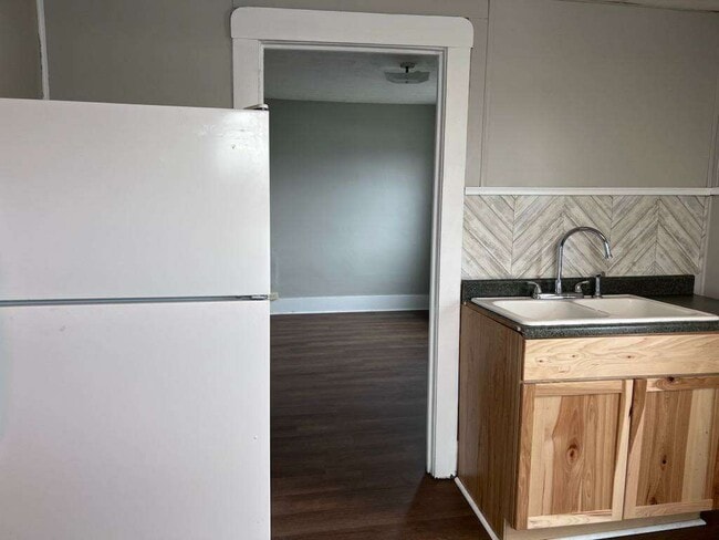 Photo - 2807 Spruce Ave Unit 2nd Fl.