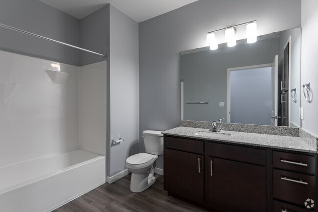 2BR, 2BA
