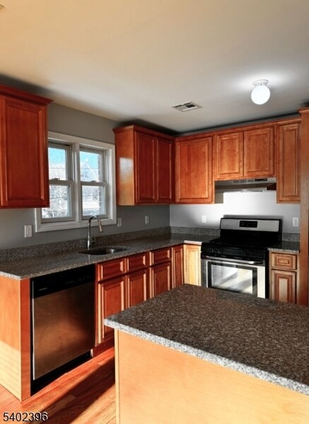 Photo - 104 Luttgen Pl Unit 4