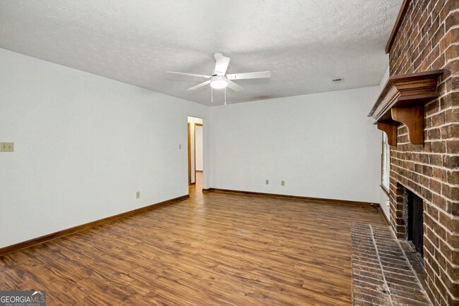 Photo - 309 Deergrass Trail