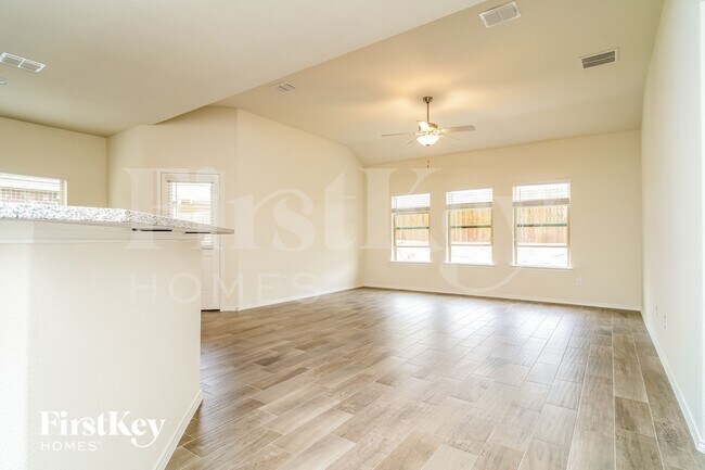Photo - 1045 N Churchill Dr