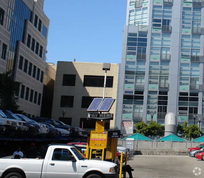 Hawthorne Place