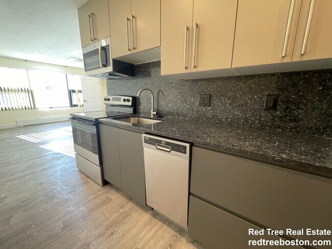 Photo - 1026 Commonwealth Ave Unit 202