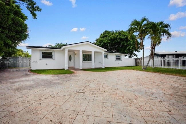 Building Photo - 14601 SW 293rd Terrace Rental