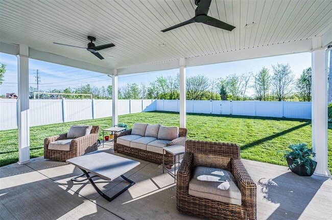 Photo - 5480 Green Ash Dr