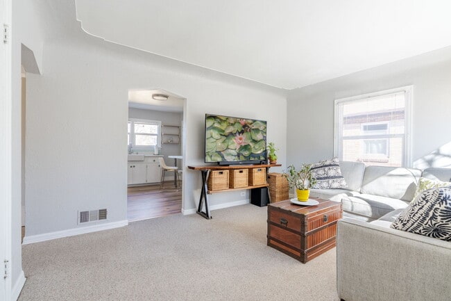 Building Photo - 2731 S Sherman St