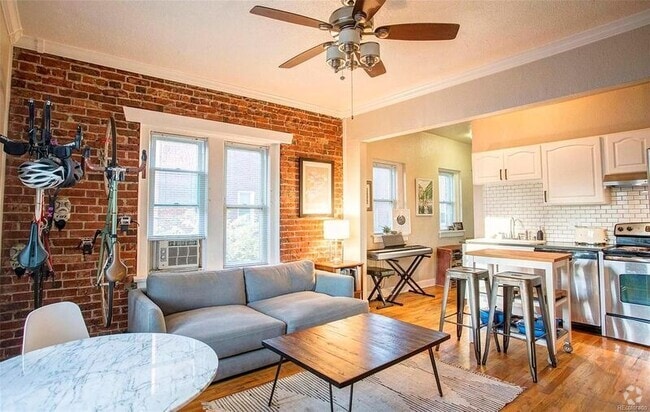 Building Photo - 1341 N Washington St Unit 12 Rental