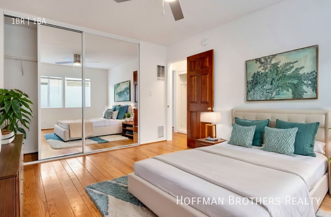 Photo - 218 S Gale Dr Unit 2