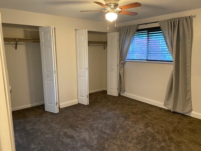 Photo - 335 SW 1st St Unidad 3