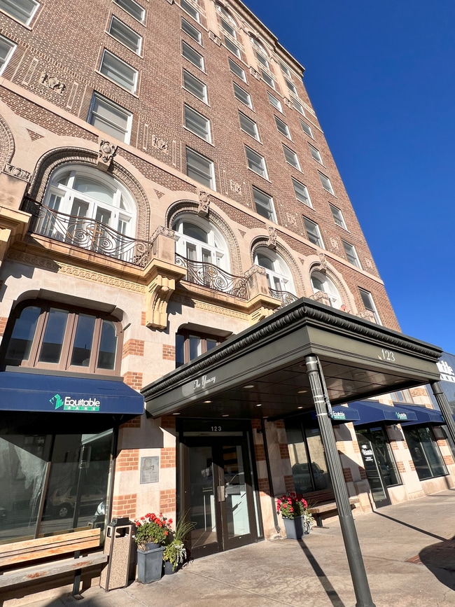 Photo - 123 N Locust St Unit 502