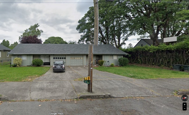 Building Photo - Park Street Woodland Unit 924 Park St