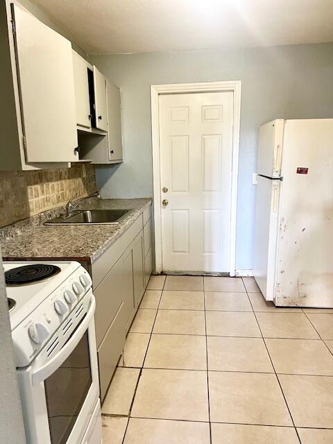 Photo - 2005 Beautiful Ave