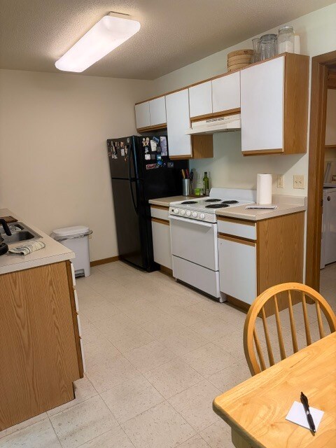 Photo - E8630 595th Ave Unit Elk Mound Apt