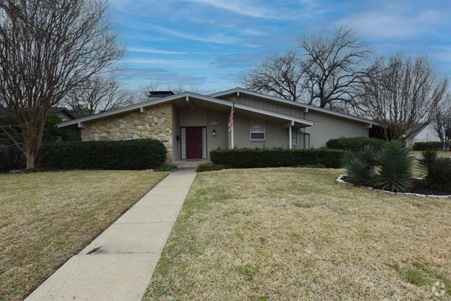 Building Photo - 13021 Mitchwin Rd Rental