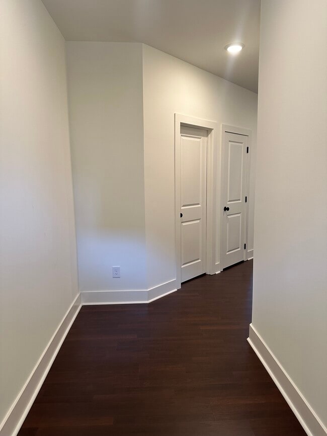 Photo - 7784 Baron Rd