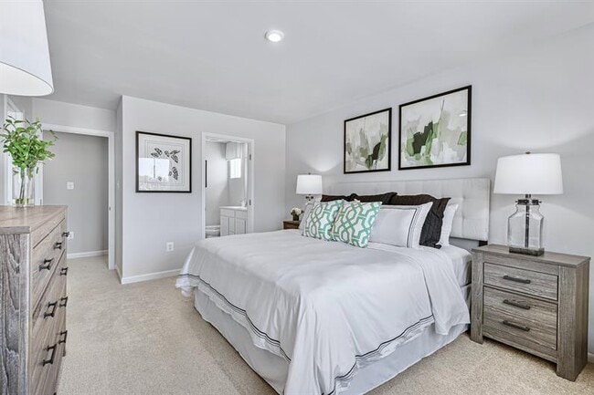 Photo - 110 Gaskin Ct