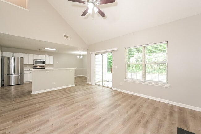 Photo - 2285 Wingfoot Pl