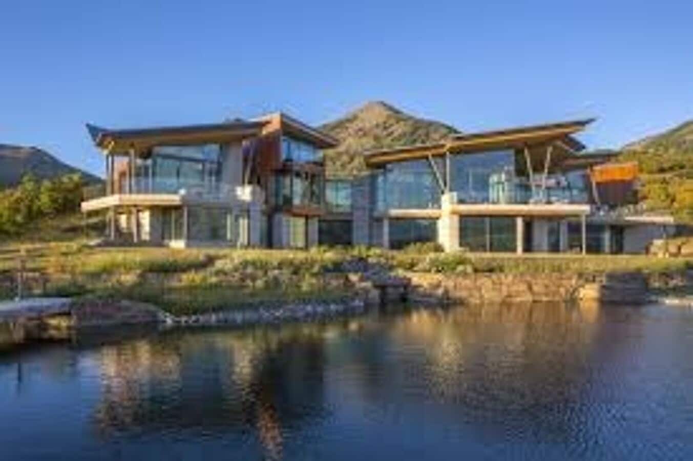 Photo - 2084 Clermont St