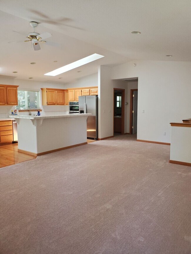 Photo - Beautiful Montgomery Estates Home - Long Term Rental