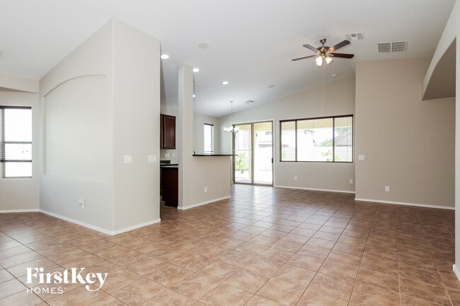 Photo - 15247 W Edgemont Ave