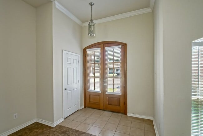 Photo - 26267 Avoyelles Ave