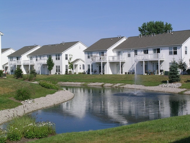 Sylvan Lakes Apartments - Sylvan Lakes Apartments