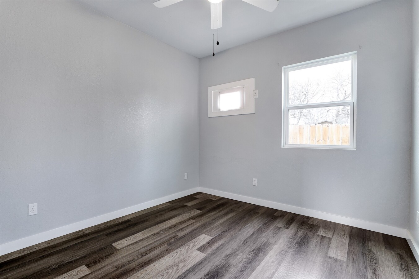 Photo - 438 S San Joaquin Ave Unit 1