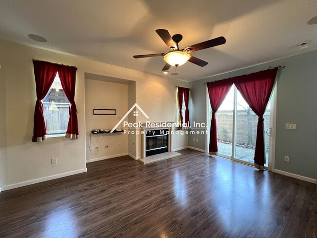 Photo - North Natomas 3bd/2.5ba House with 2 Car Garage