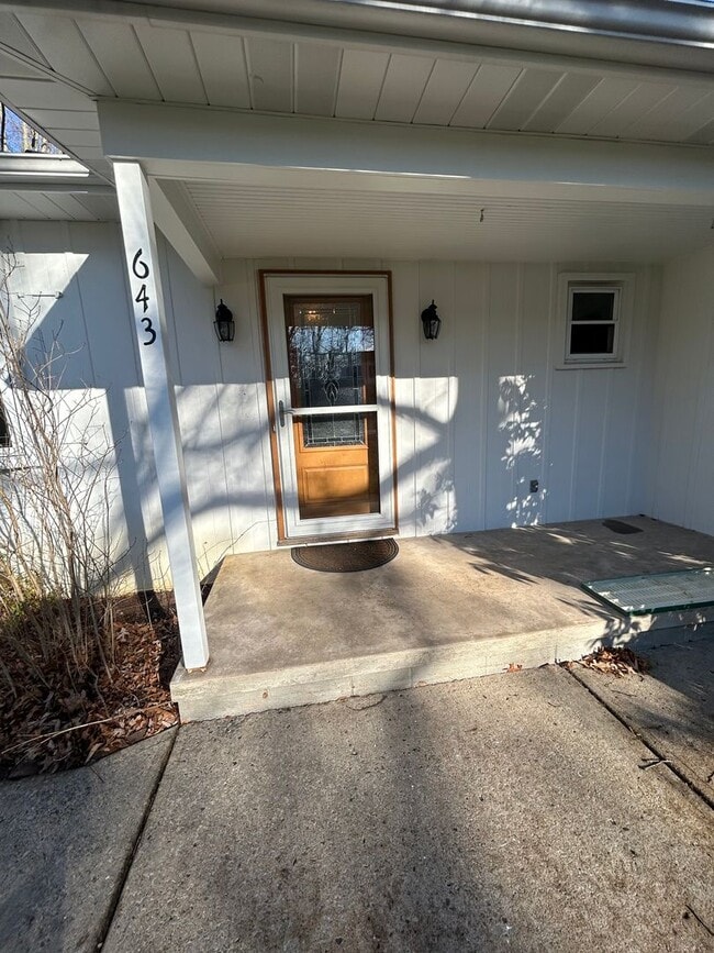 Photo - 3 bedroom, 3 bath house located in Park Forest