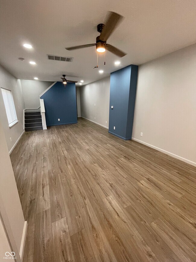 Photo - 2427 N Olney St