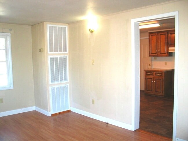 151 Thorpe St