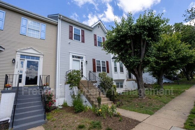 Building Photo - 17286 Wexford Loop