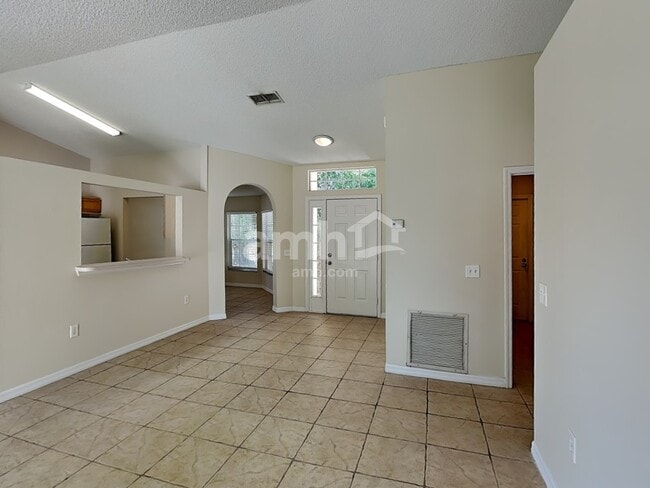 Photo - 2423 Hybrid Dr