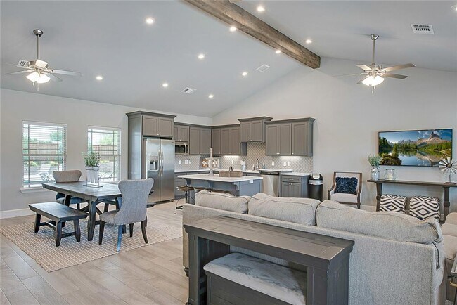 Photo - 12733 NW 2nd St