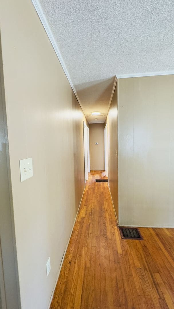 Photo - 3 Bedroom home |storage shed included |