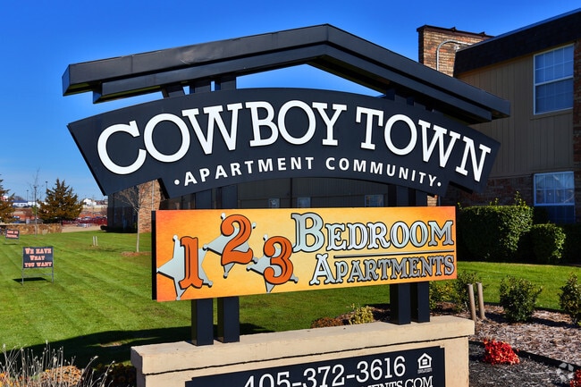 Entrance - Cowboy Town Apartments