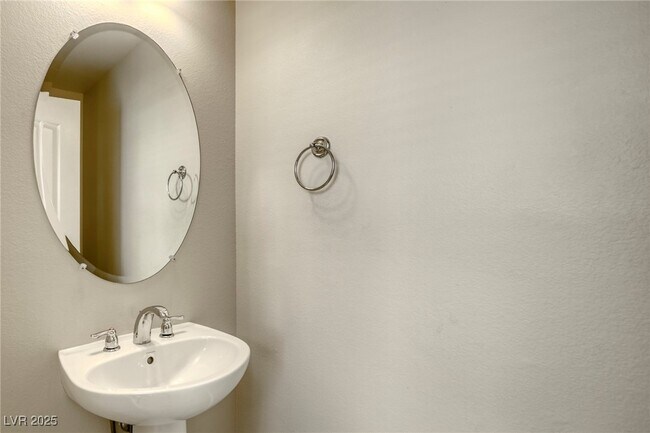 Photo - 4841 N Bride St