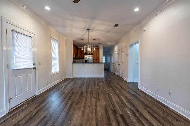 Photo - New special for move in!