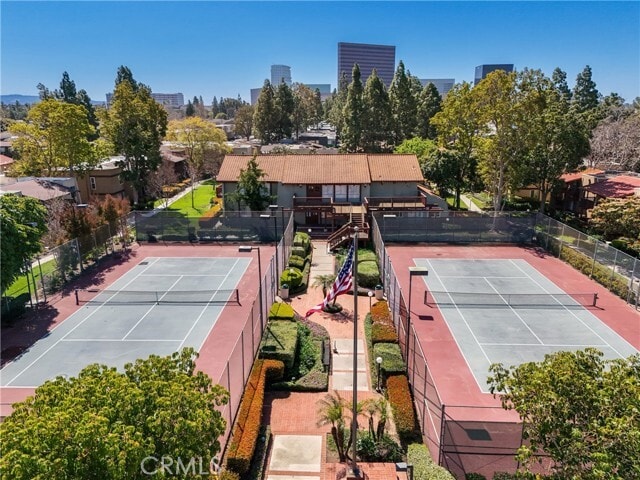 Photo - 1030 W MacArthur Blvd Unidad 91