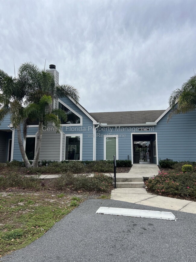 Photo - 3700 Idlebrook Cir Unit 210