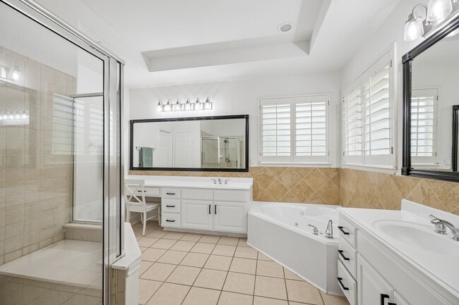 Photo - 14 Guinevere Pl