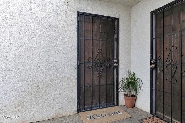 Photo - 5700 Etiwanda Ave