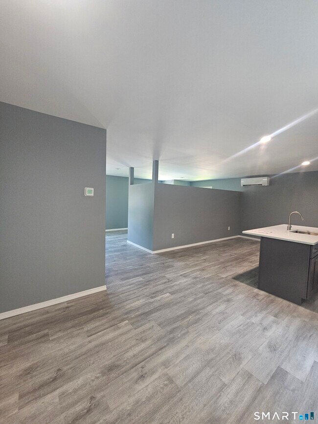 Photo - 80 Pearl Harbor Cir